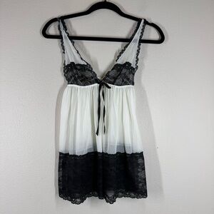 Victoria's Secret White Black Sheer Lace Mesh Cami Lingerie Bow Women’s Small